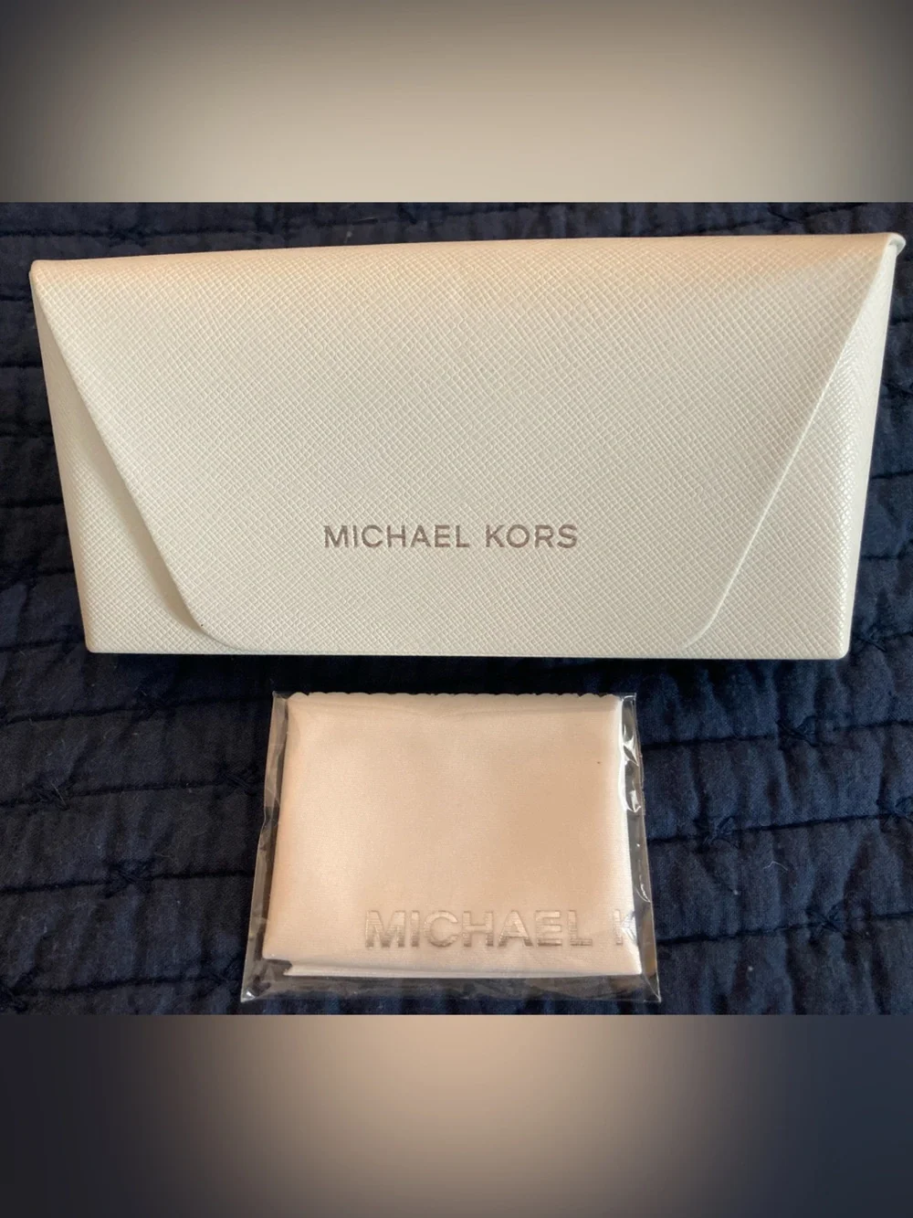 Michael Kors White Textured Sunglasses Case with Matching Cloth
